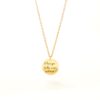 Bijou LIebe graver d'un texte d'amour "I love you to the moon and back" avec 3 petits coeurs supplémentaires