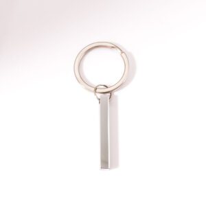 porte clé argenté, barre à personnaliser