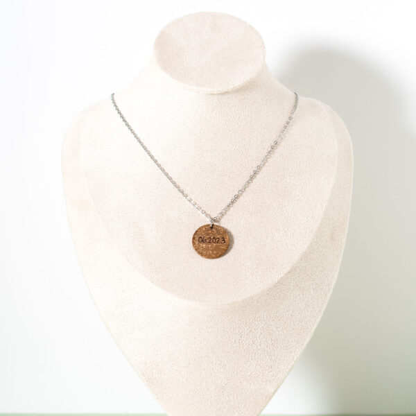 Ar&bois-marron Collier příroda